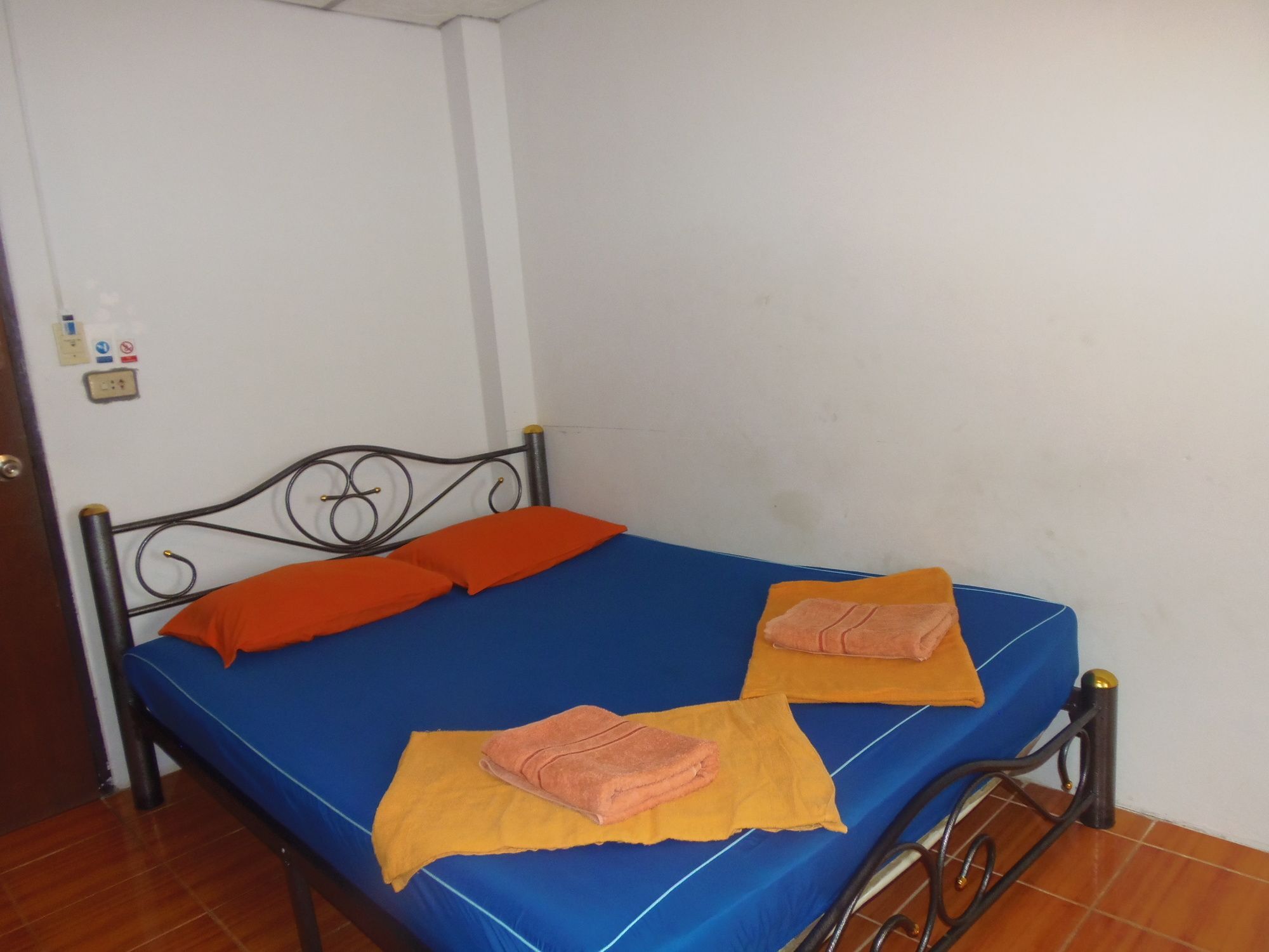 Banthai P.P. Hotel Phi Phi Islands Esterno foto